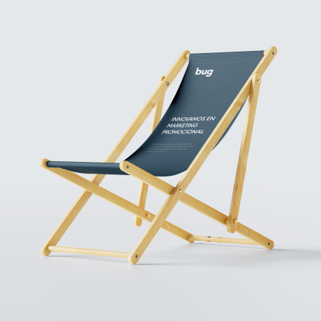 Free_Beach_Chair_Mockup_3